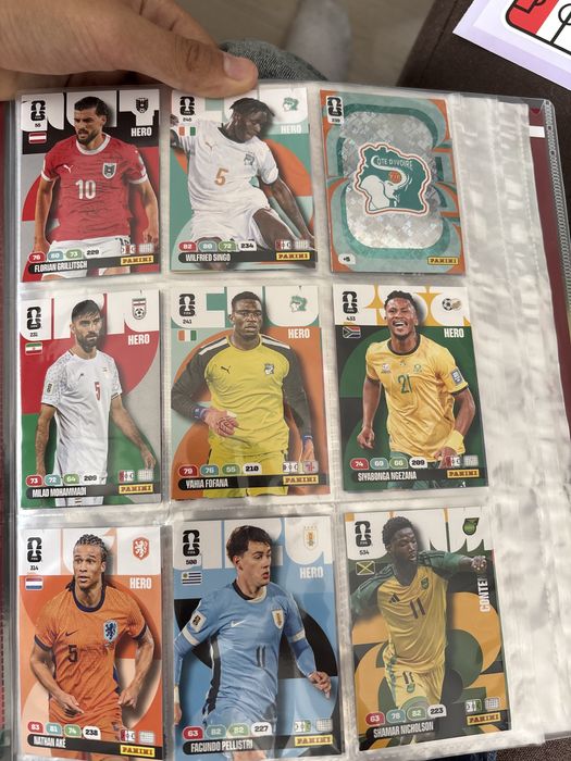 Panini “Adrenalyn XL Collector’ s edition” Starter Pack