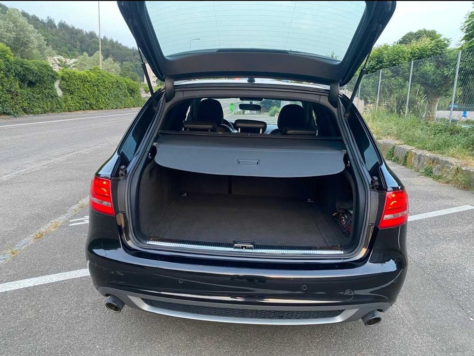 Vând Audi A4 2,7 TDI 190CP