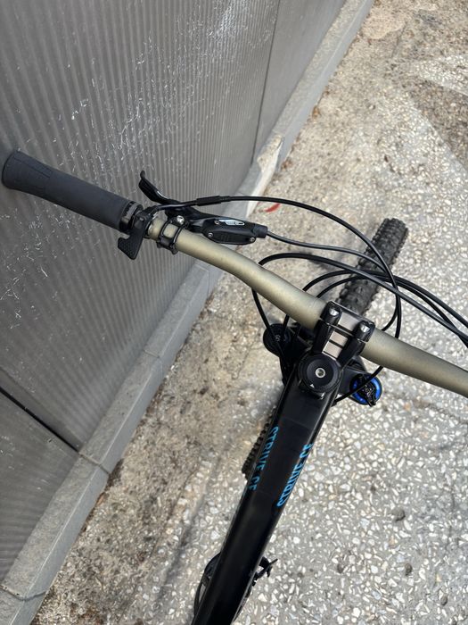 Колело  Canyon Strive CF 8.0 Race / enduro shapeshifter