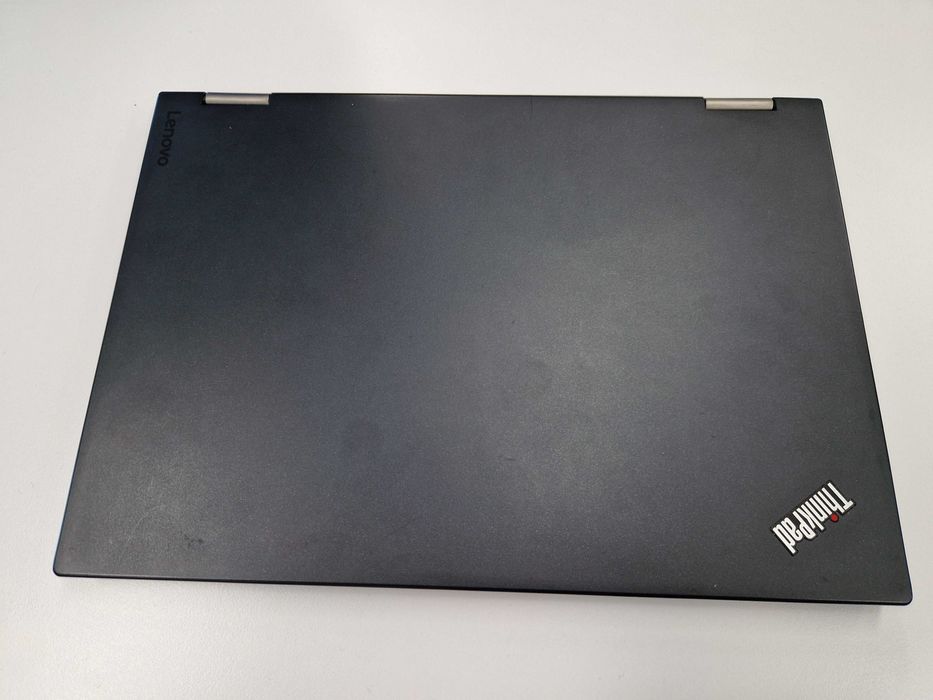 vand laptop ultraportabil Lenovo Yoga260 touch screen, pen - 700 lei