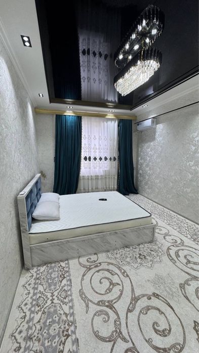 Сдается 1х комнатная квартира на 2 этаже Крытый рынок 250$