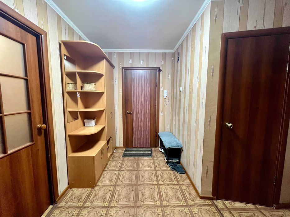 3-комнатная на 9 мкрн ][