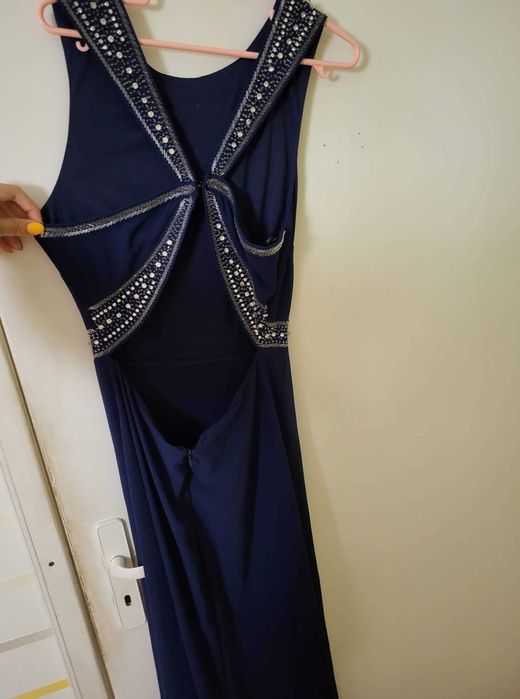 Дълга официална рокля