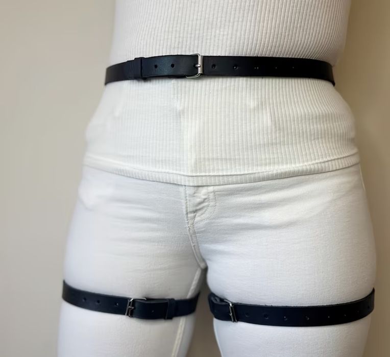 Jartiere piele sexy , portjartiere reglabile