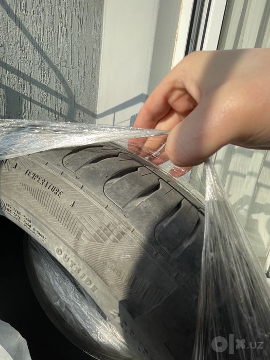 Шина 225/50 R18 Continental 4шт