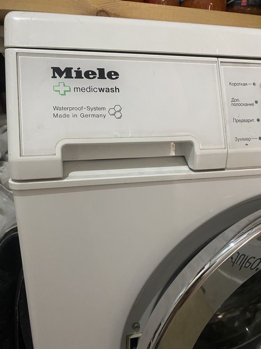 Стиральная машина Miele