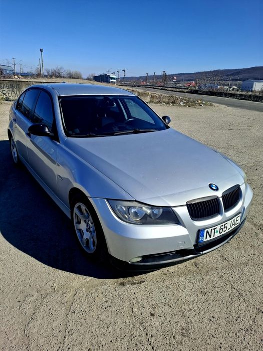 BMW 320d
An 2007
163 Cp
M47
Accept unele variante!!
Prețul este în €