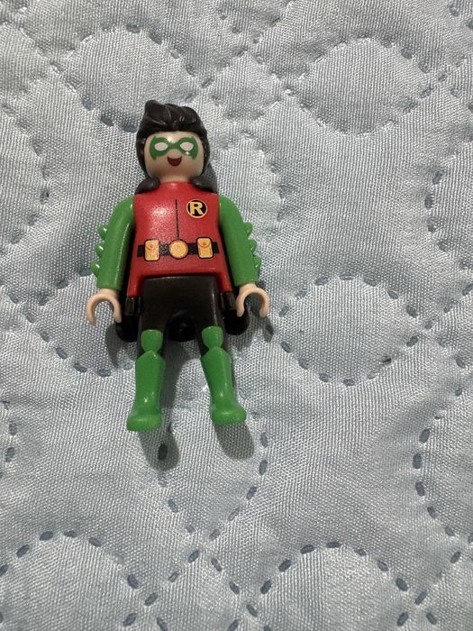 Kinder Surprise - DC Playmobi