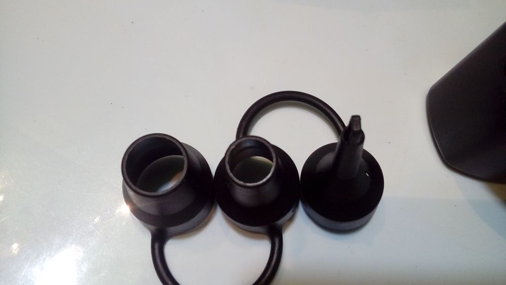 Компрессор 12 вольт с насадками