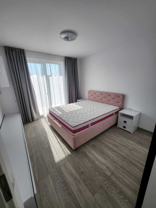 Casa de inchiriat la intrare in Sanpetru