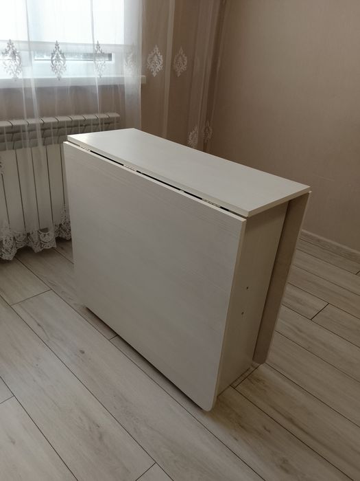 Продам стол-книжка