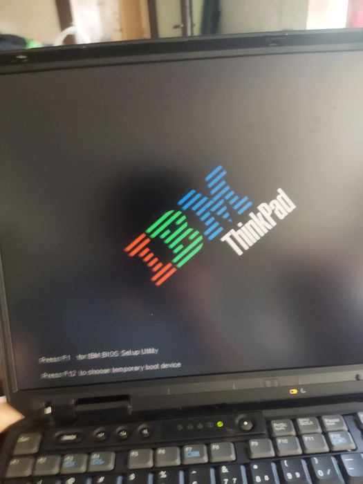 Продам ноутбук IBM T300