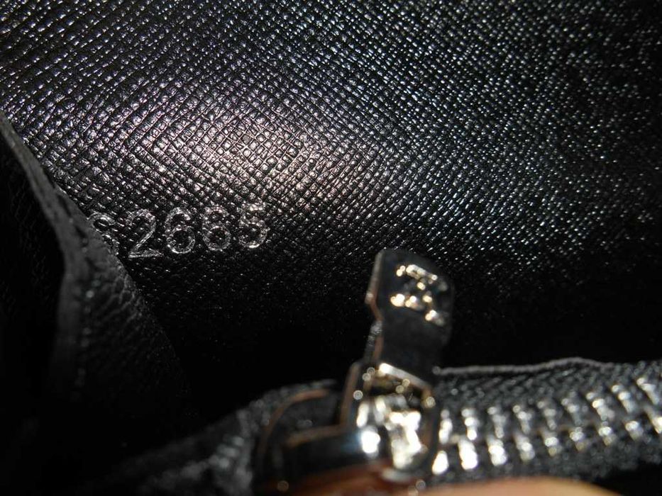 In stoc Portofel pentru bărbați Louis Vuitton 079