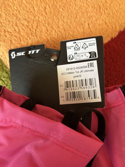 Mănuși copii Scott - mărimea S 1-2 ani noi, cu etichetă
