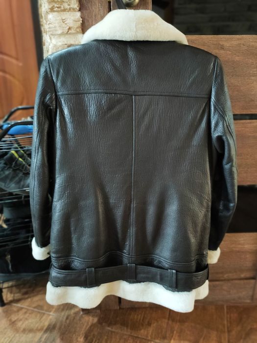 Продам кожаную куртку