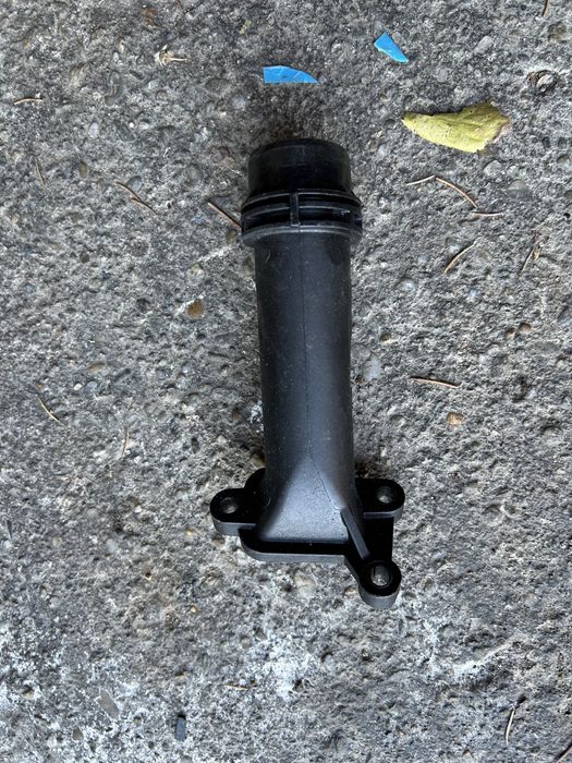 Flansa lichid racire bmw f10 f11 f30 f20 f01 f02 f06 f07 F12 f13