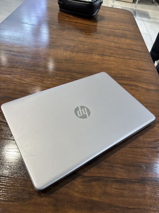 Noutbook HP250g8  intel core i5 32gb