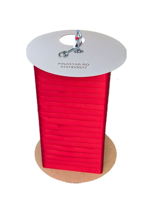Spinner pinata spinning