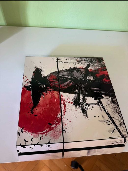 Vand ps4 frumos + cabluri si 1 maneta