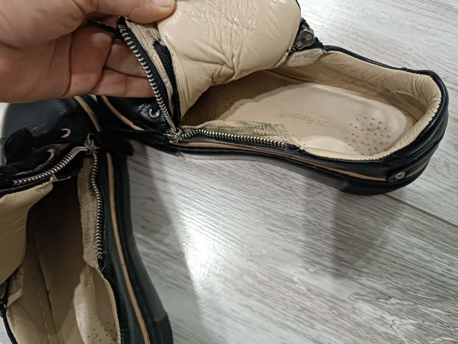 Ботинки кожаные женские