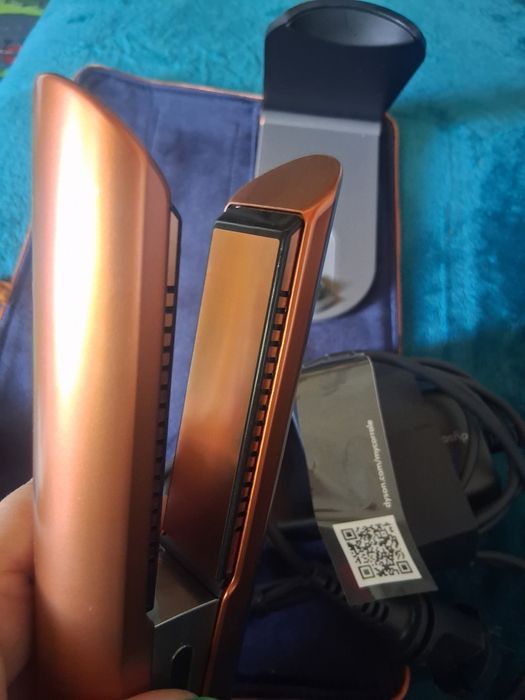 Placa de par Dyson Corrale HS03 – NEFOLOSITĂ