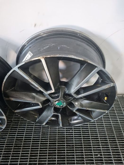 Jante aliaj Skoda Yeti 2009 - 2013 (1406) R17 Et45 5*112