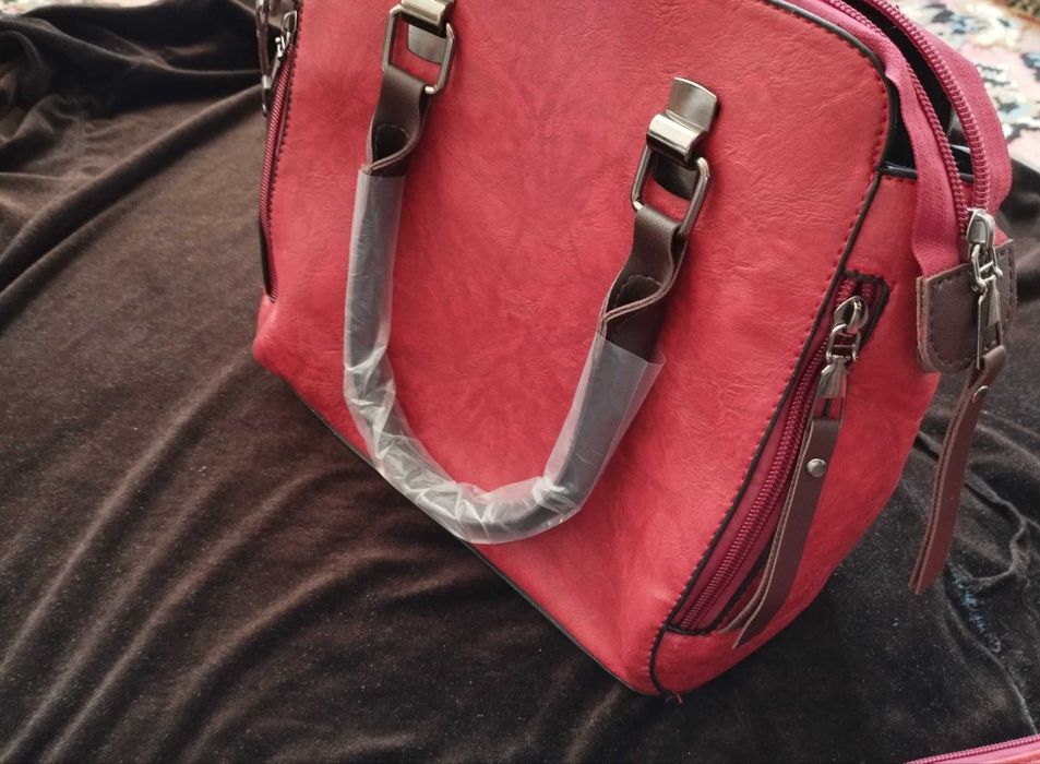 Сумка с клатчом красная