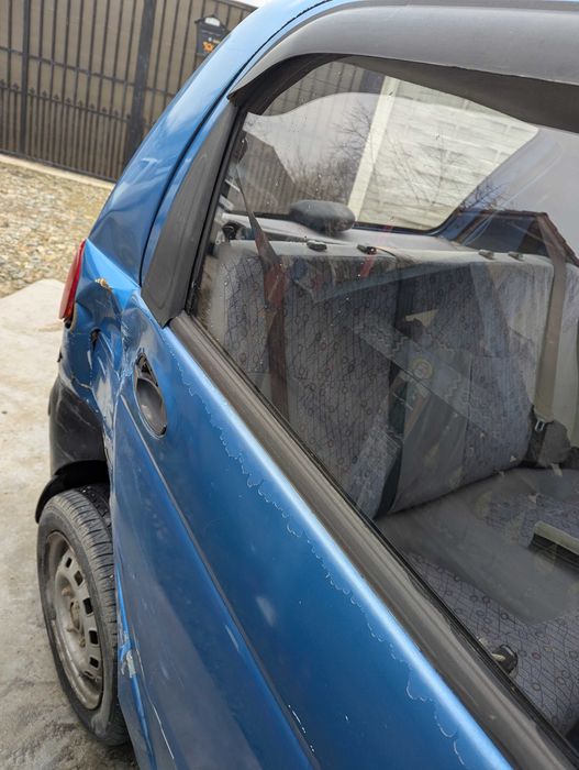 Matiz 2004 ușor avariat