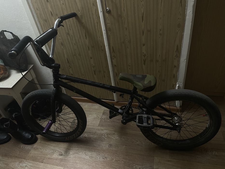 Трюковой велосипед BMX