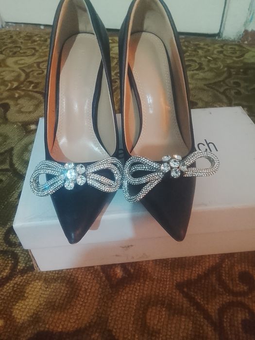 Женский туфли 1рет киілген