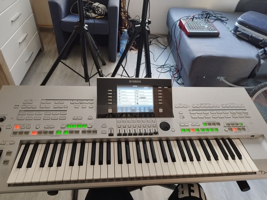 Yamaha tyros 3 cu set inclus