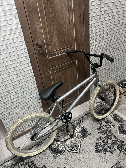Велосипед BMX