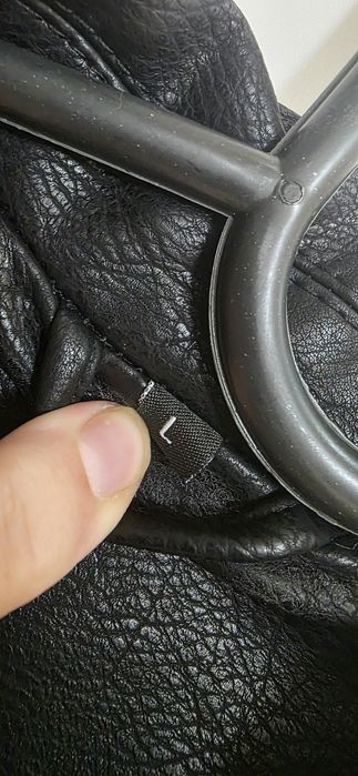 Куртка из экокожи.