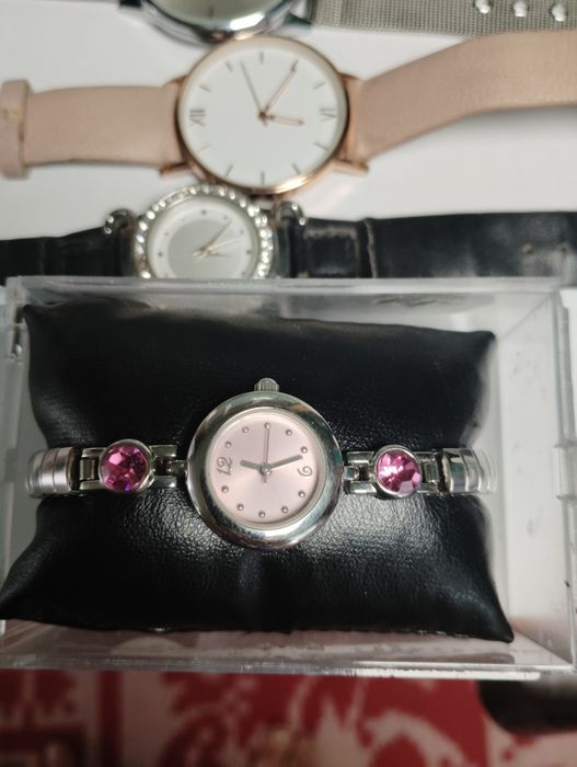 Smartwatch NOU,Ceas mecanic și Quartz.