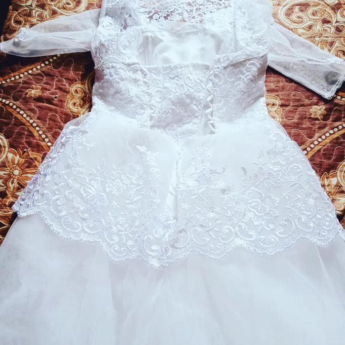 Продам свадебное платье