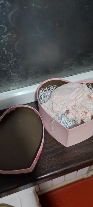 Подарочные коробки