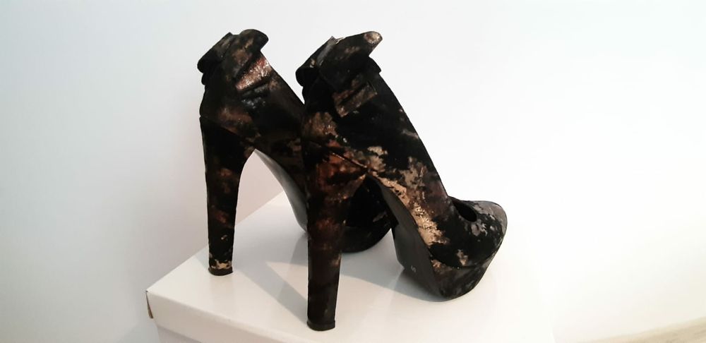 Pantofi piele funda 37