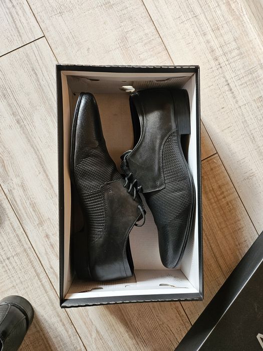 мъжки официални обувки