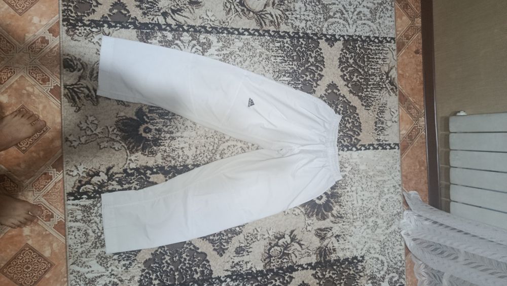 Продам кимоно для тхэквондо
