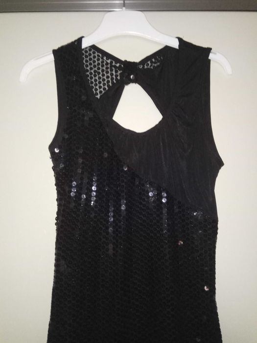 Rochie cu paiete, neagra, mini, cu spatele gol, mar.XS/S.
