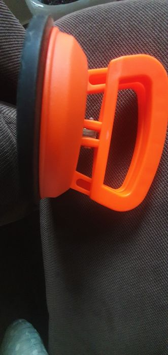 Ventuza reparatii auto si nu numai!