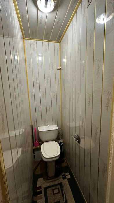 Арзон нархда 1 хонали квартира 3 каватда сотилади  5 микрн