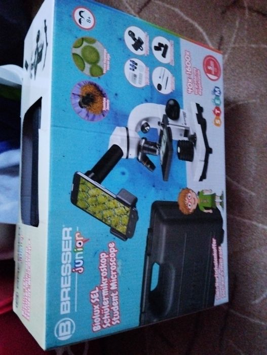 Microscop nou+ cadou