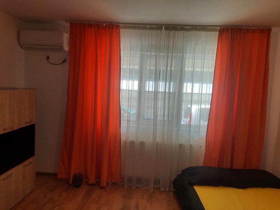 Inchiriez garsoniera Dimitrie Leonida