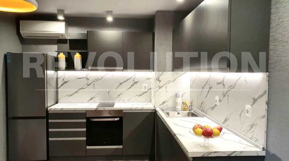 Луксозен двустаен апартамент в Св. Св. Константин и Елена