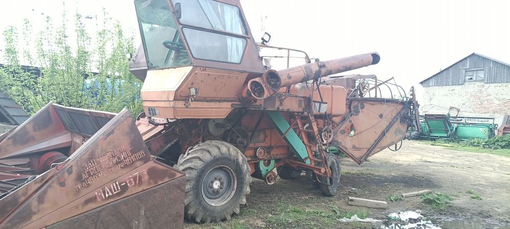 Продам комбайн СК 5