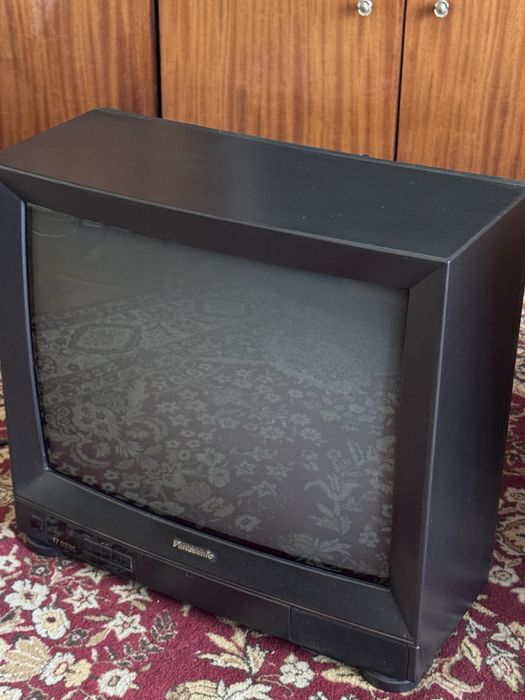 Телевизор Panasonic. За части!