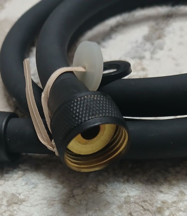 Furtun de dus negru 1,5 m