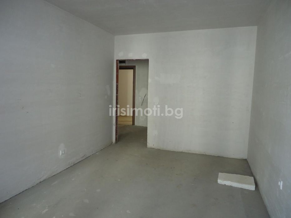 Продава се Двустаен апартамент в София, Малинова долина - 76 кв.м за 1786 €/кв.м - Снимка #4