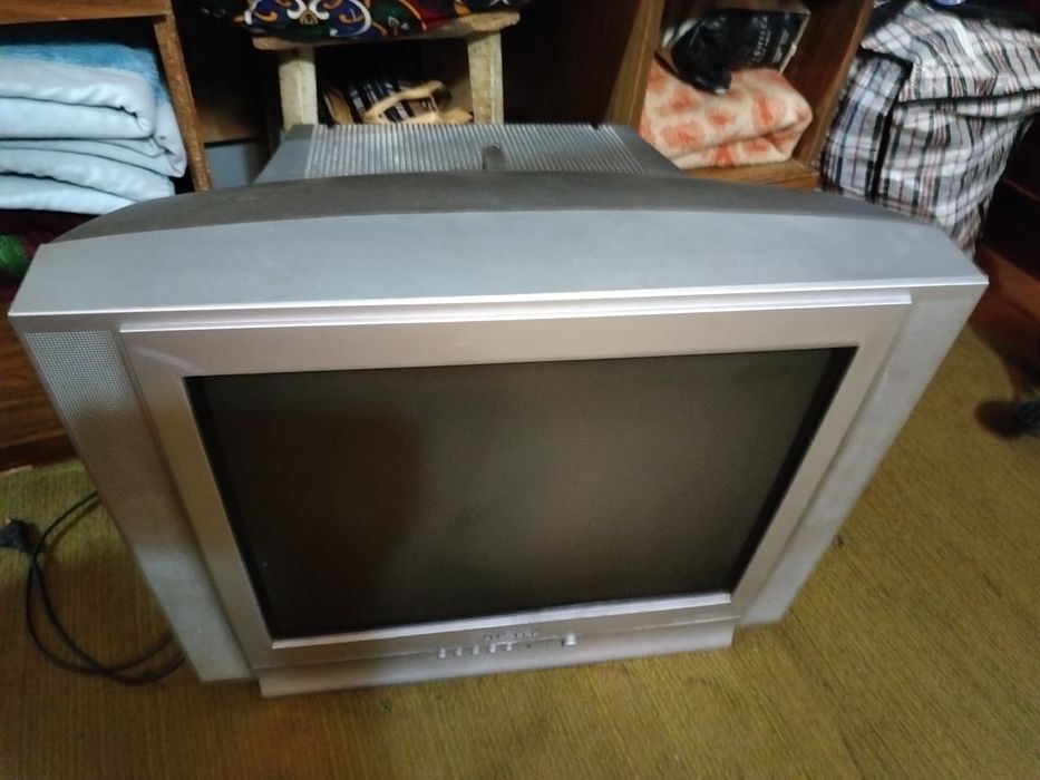 Продаётся телевизор